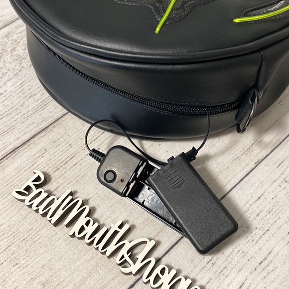 *Sewing Samhain The Purge Light Up LED Green Crossbody Purse Bag - Picture 9 of 11